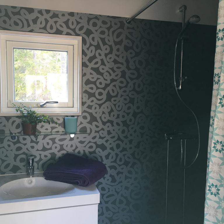 Maven Kustnaera Stugor Kappelshamn Exteriér fotografie